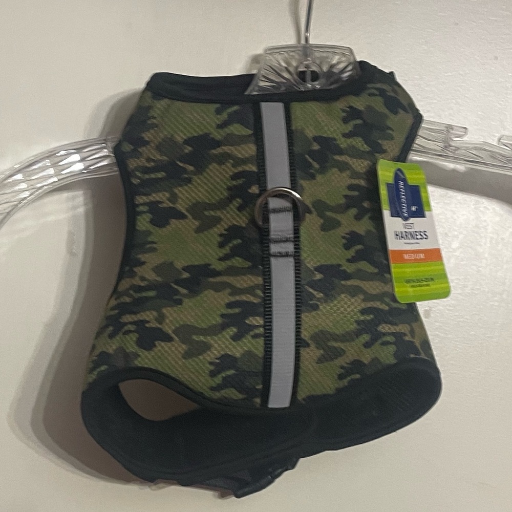 Reflective Camo Dog Harness NWT